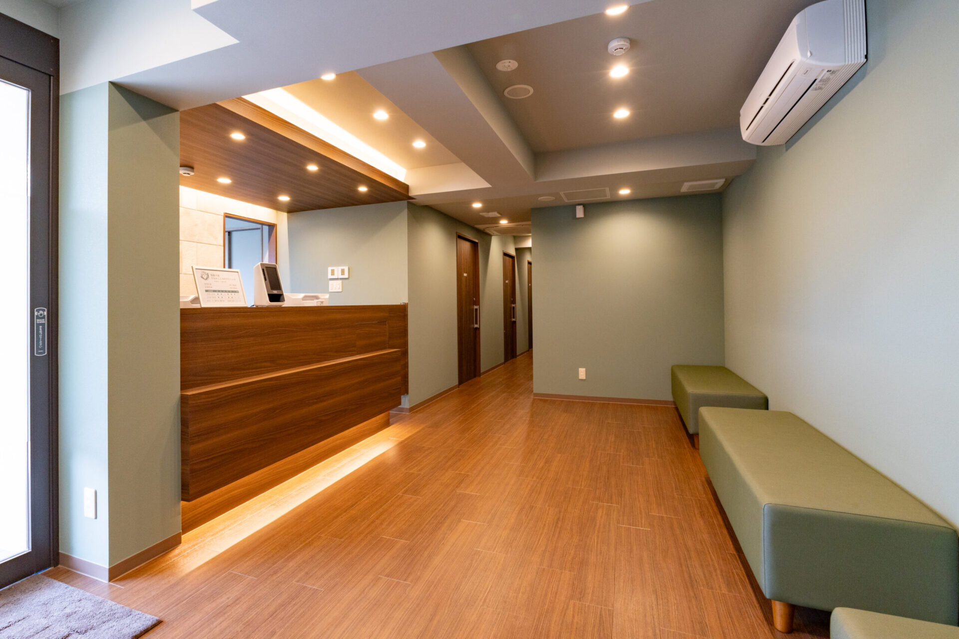 メインビジュアル01（PC）